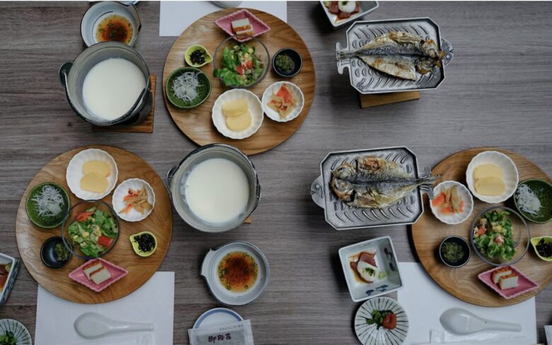 和食器のコーディネートは「3色・質感・小物」で整えましょう！