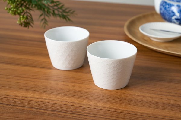 再値下げ！韓国陶芸品　河東井戸郷窯　高級湯呑みセット　新品 韓国陶芸品 河東井戸郷窯 高級湯呑みセット 再値下げ！韓国陶芸