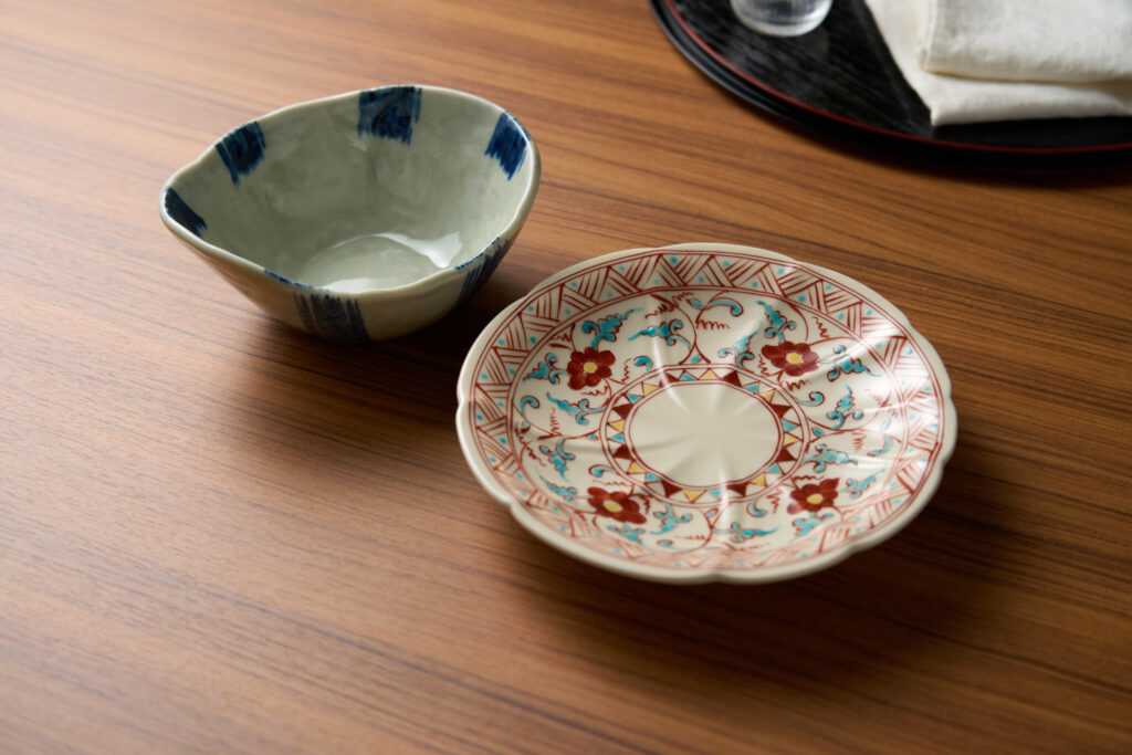 全国の窯元から選りすぐりの焼き物